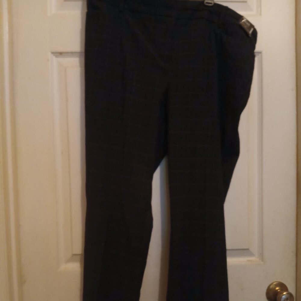 NY & Co Modern Fit Bootcut Stretch Pants Women's size 20 average